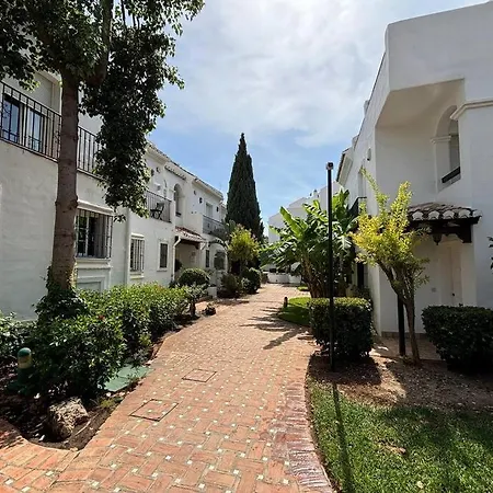 New! 5 Star House Near To Puente Romano