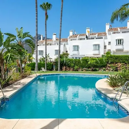 Apartment New! 5 Star House Near To Puente Romano *